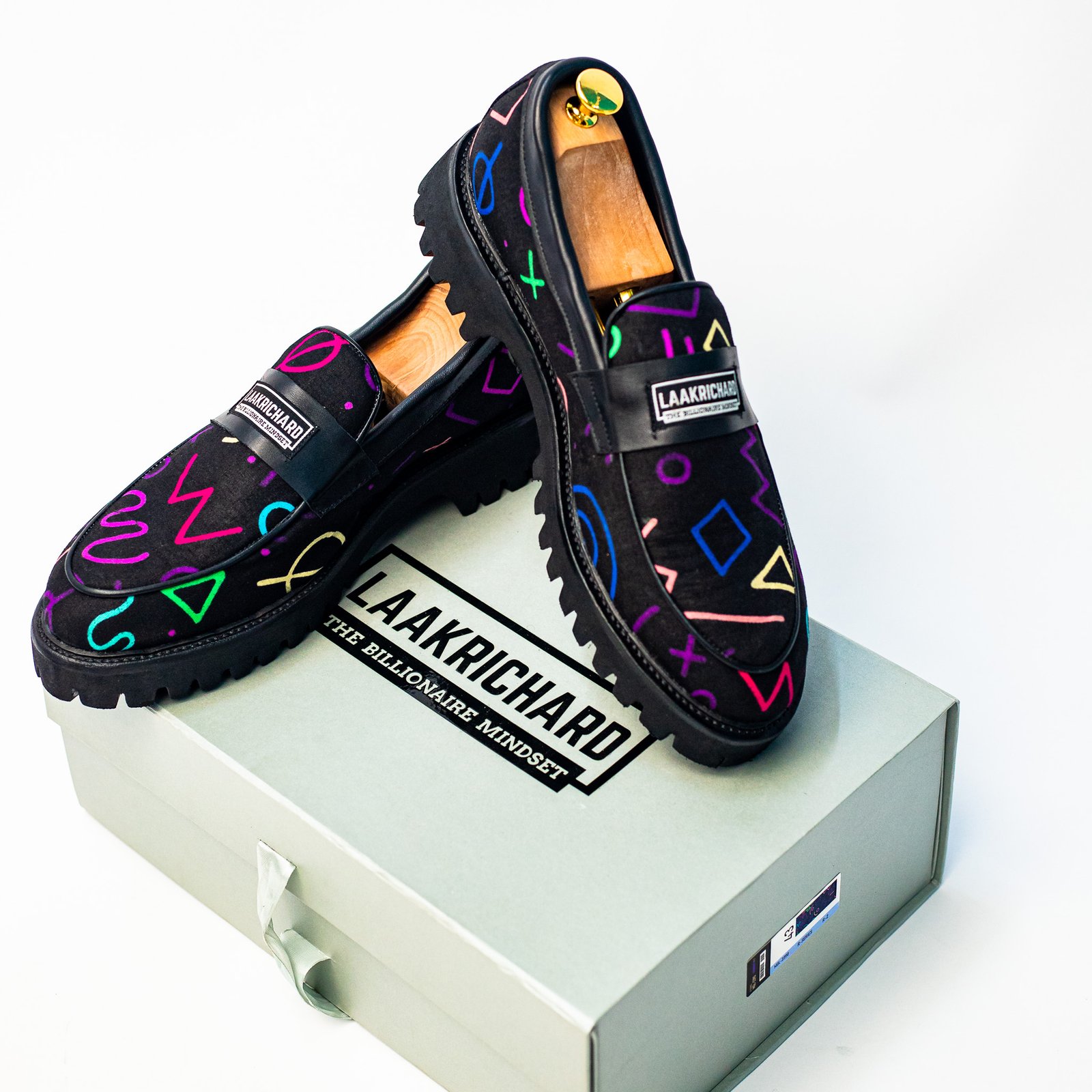 MGL2390-R2 Noir Vintage Loafer