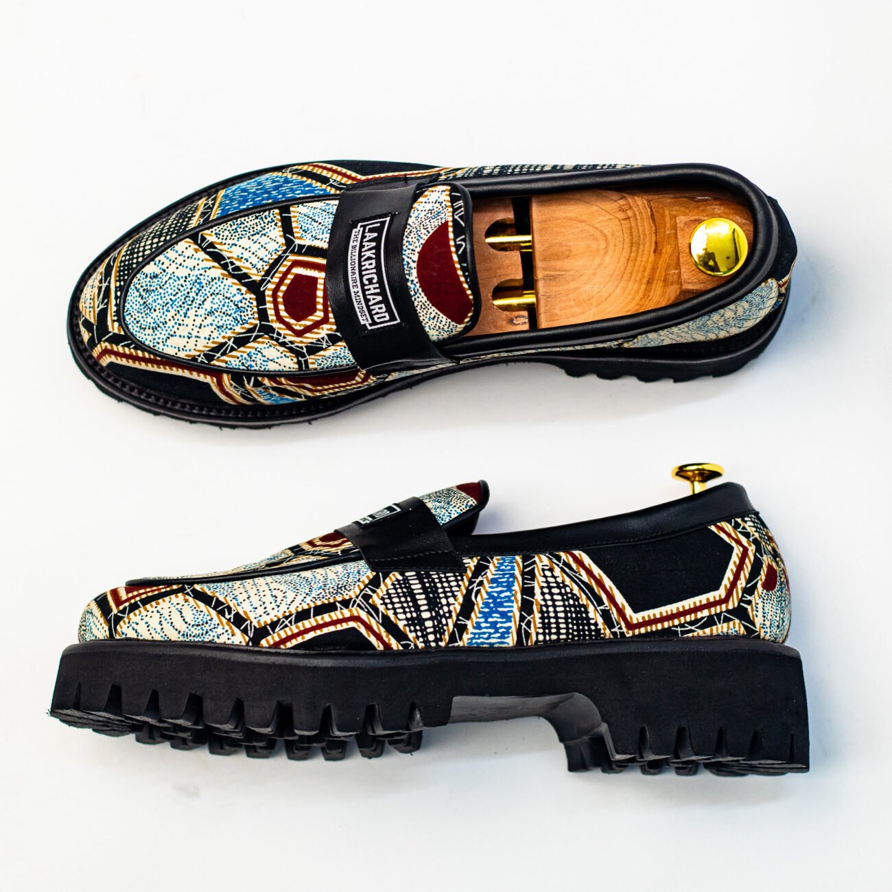 MGL2390-R5 Noir Vintage Loafer